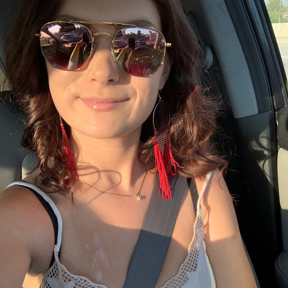 Meet your Posher, Sydney